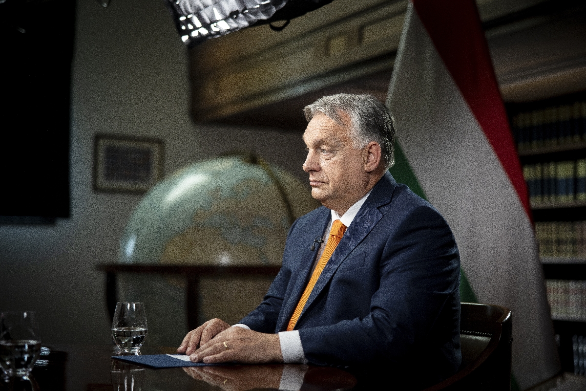 Orbán Brüsszelnek át kellene vennie a sikeres magyar gyakorlatot