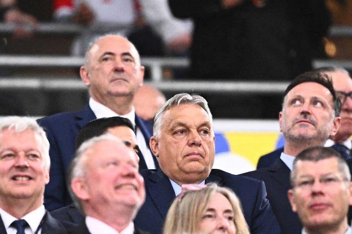 Orbán Viktor a Svájc-Magyarország mérkőzésen 