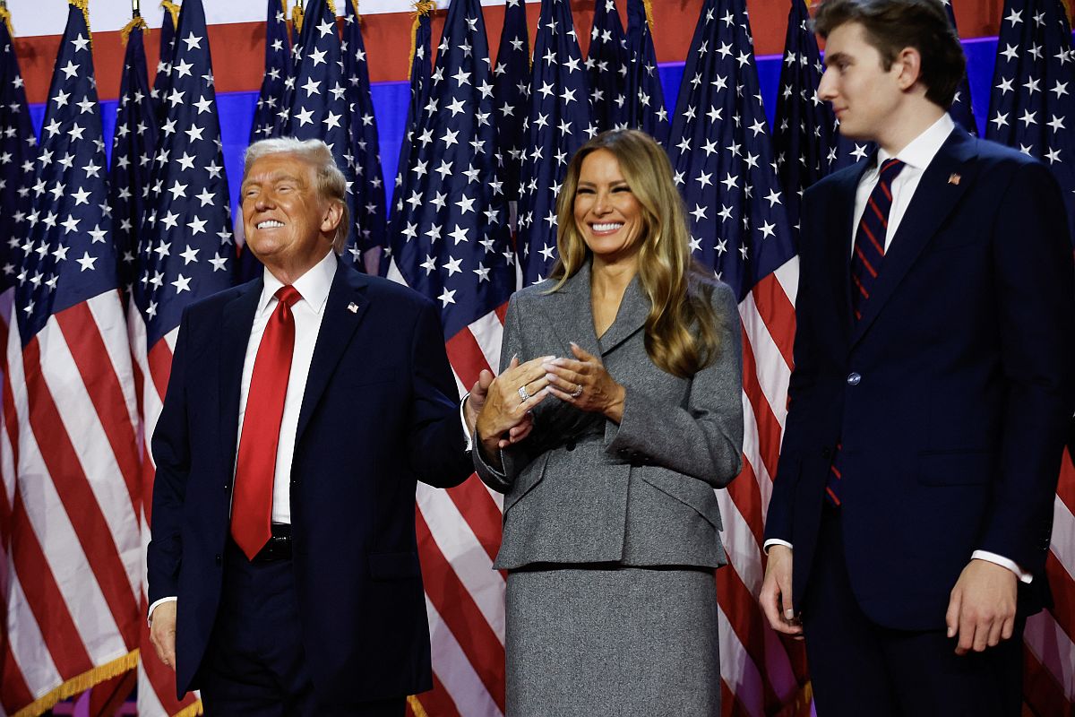 Donald Trump, Melania Trump és Barron Trump.