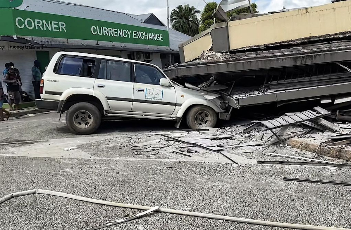 Súlyos földrengés pusztított a Vanuatui Köztársaságban, a Csendes-óceánon