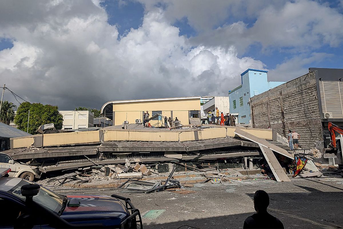 Földrengés okozta károk Vanuatun.