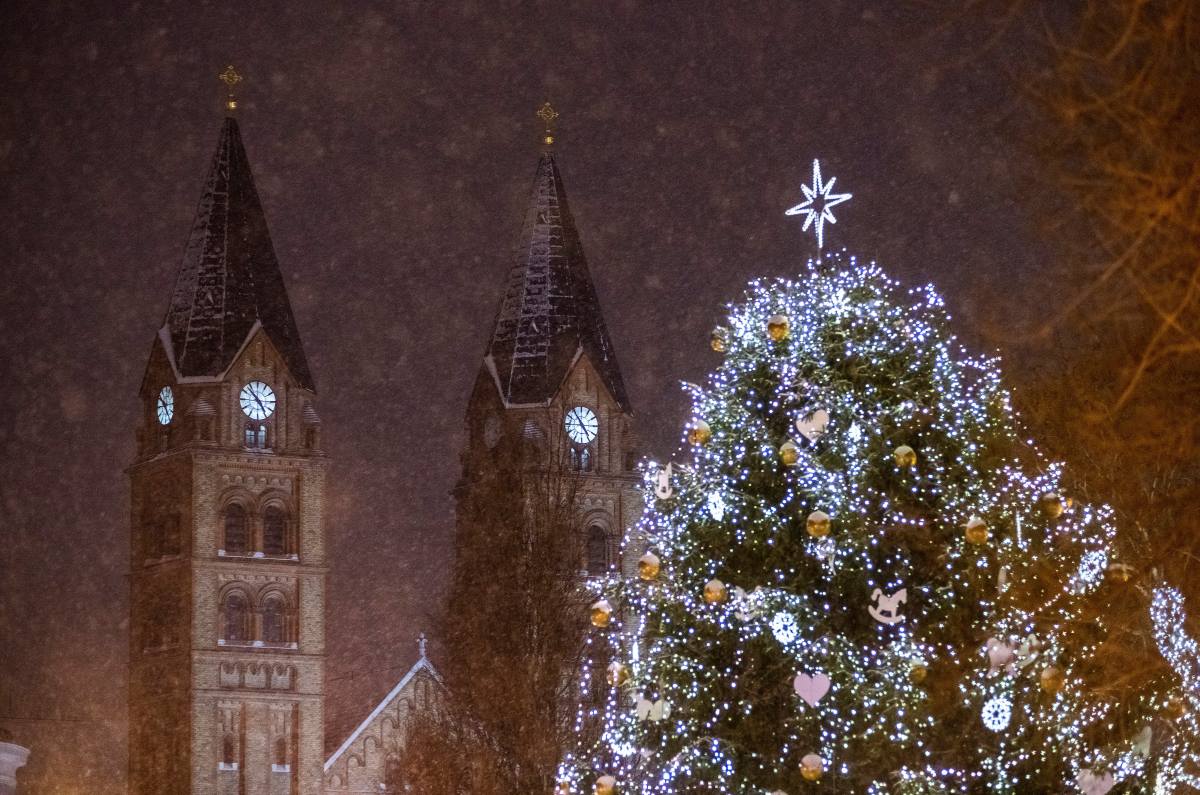 Havazik a Kossuth téren Nyíregyházán 2019. január 5-én.