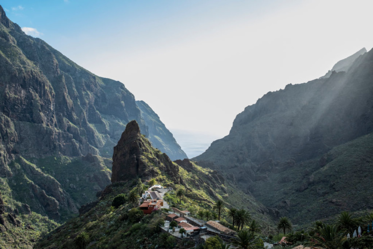 A tenerifei Masca-szurdok egyik kimagasló zöld pontja