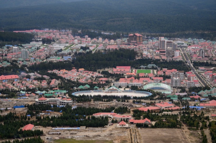 Felülnézetől Észak Korea egyik városa