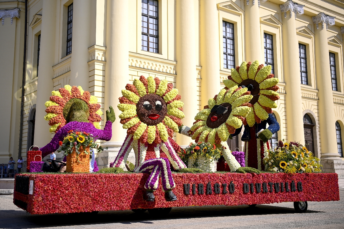 Augusztus 20 - A debreceni virágkarnevál