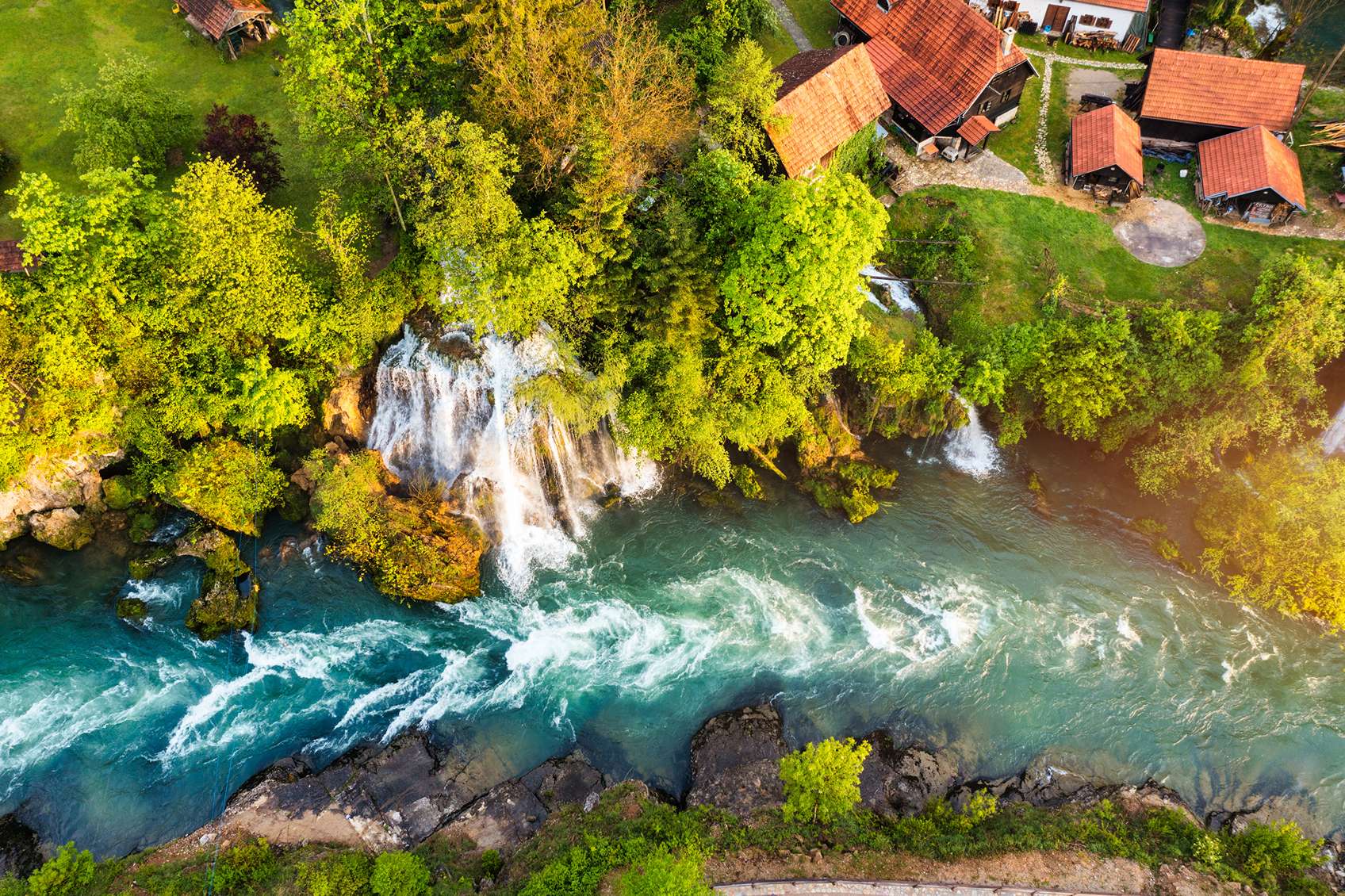 Rastoke egyik vízesése felülnézetből