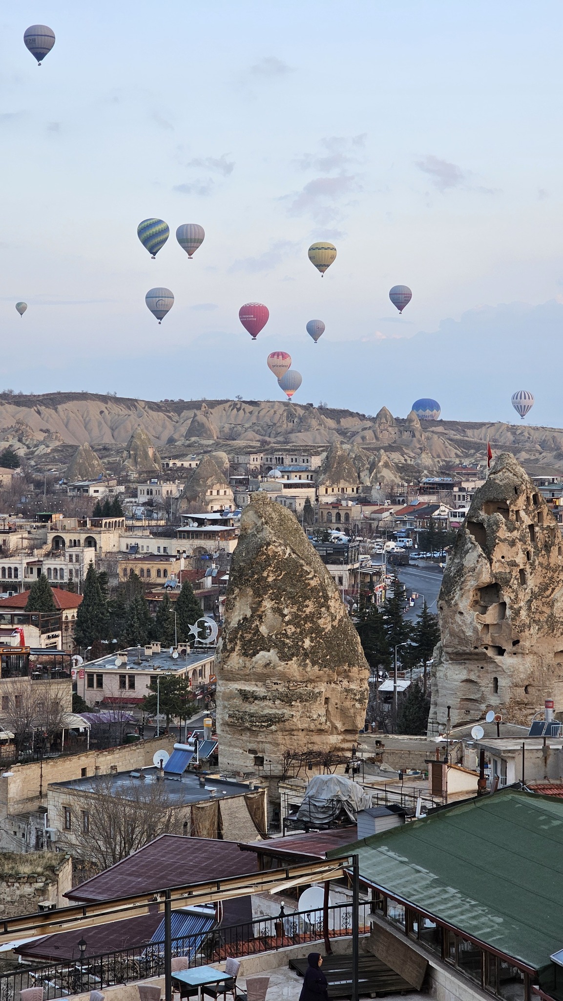 Hőlégballonok Irán határában