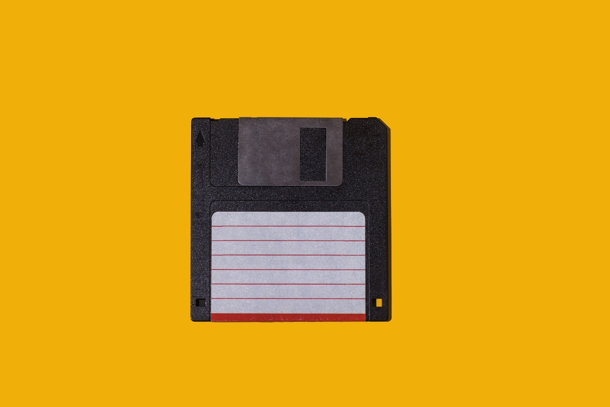 Hajlékonylemez, másnéven floppy